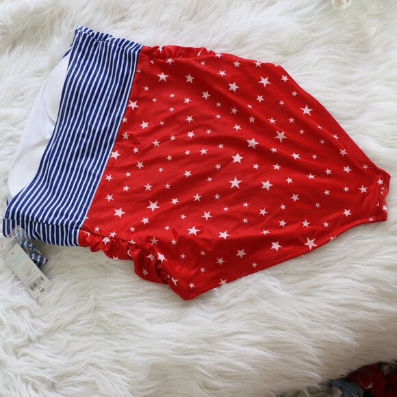 Outdoor Oasis Patriotic One-Piece Swimsuit – NWT 🇺🇸✨ - Picture 2 of 9